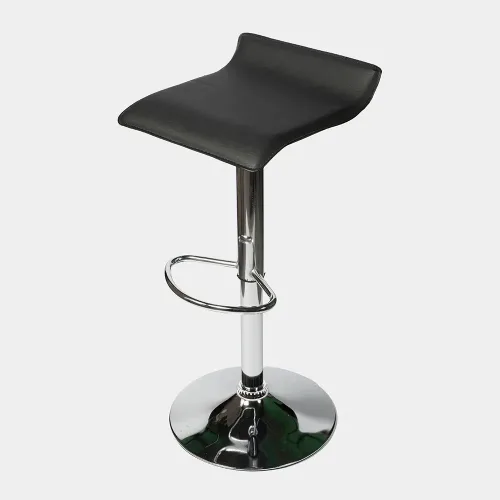 Virke Banqueta cuerina negra Escorzo izq.webp