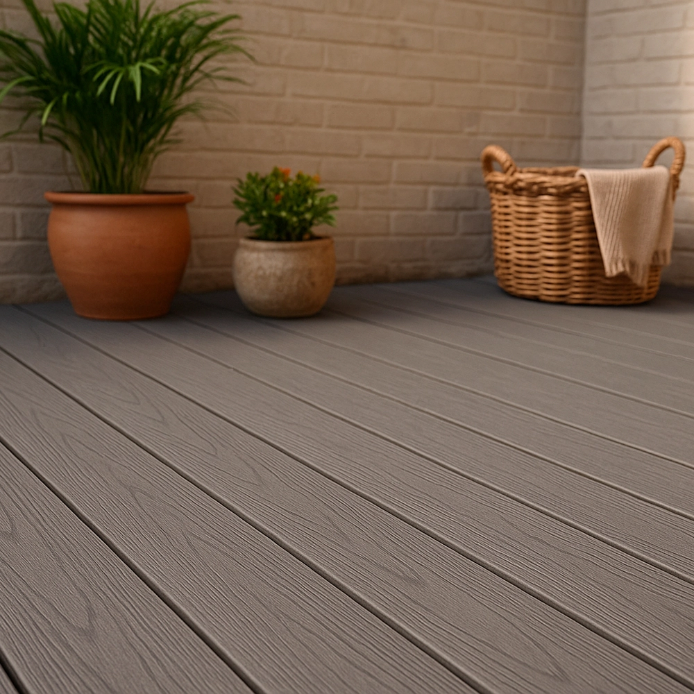Harte-Flooring-deck-wpc-veteado-gris_mockup