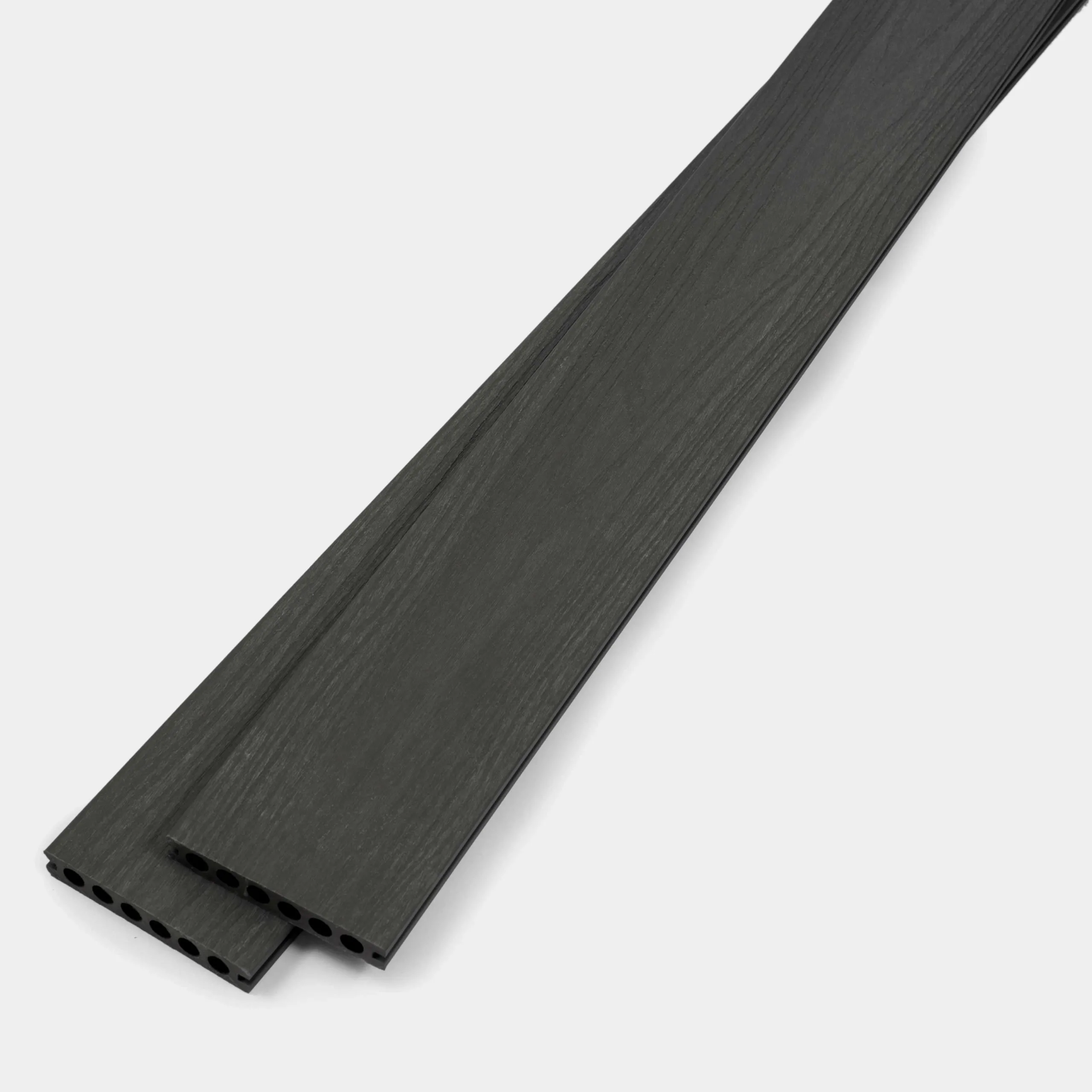 HarteFlooring-DeckWPC-CoExtrusion-GrisCemento-02574