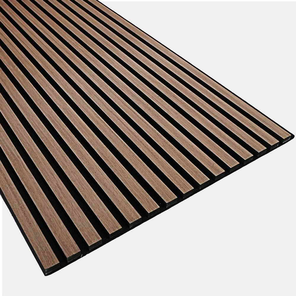 WPA001ZW 001 UN DSC00719 GRIS